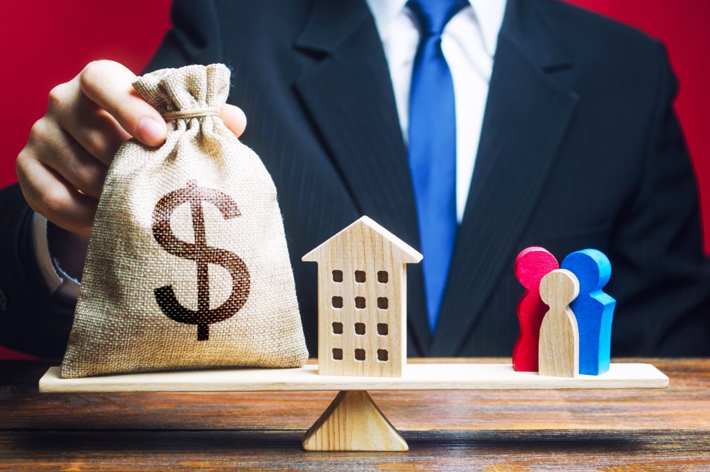 What Is a Hard Money Lender?
